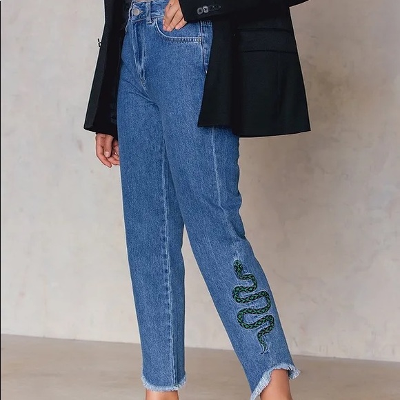 NA-KD DENIM W SNAKE GRAPHIC - Picture 5 of 12